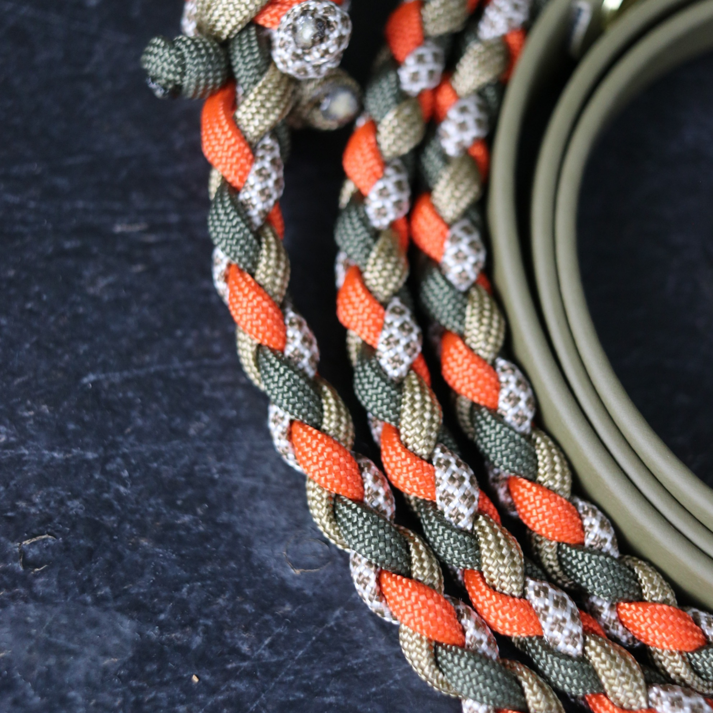 Paracord/ Biothane Leine "Mini" in Olive und Solar