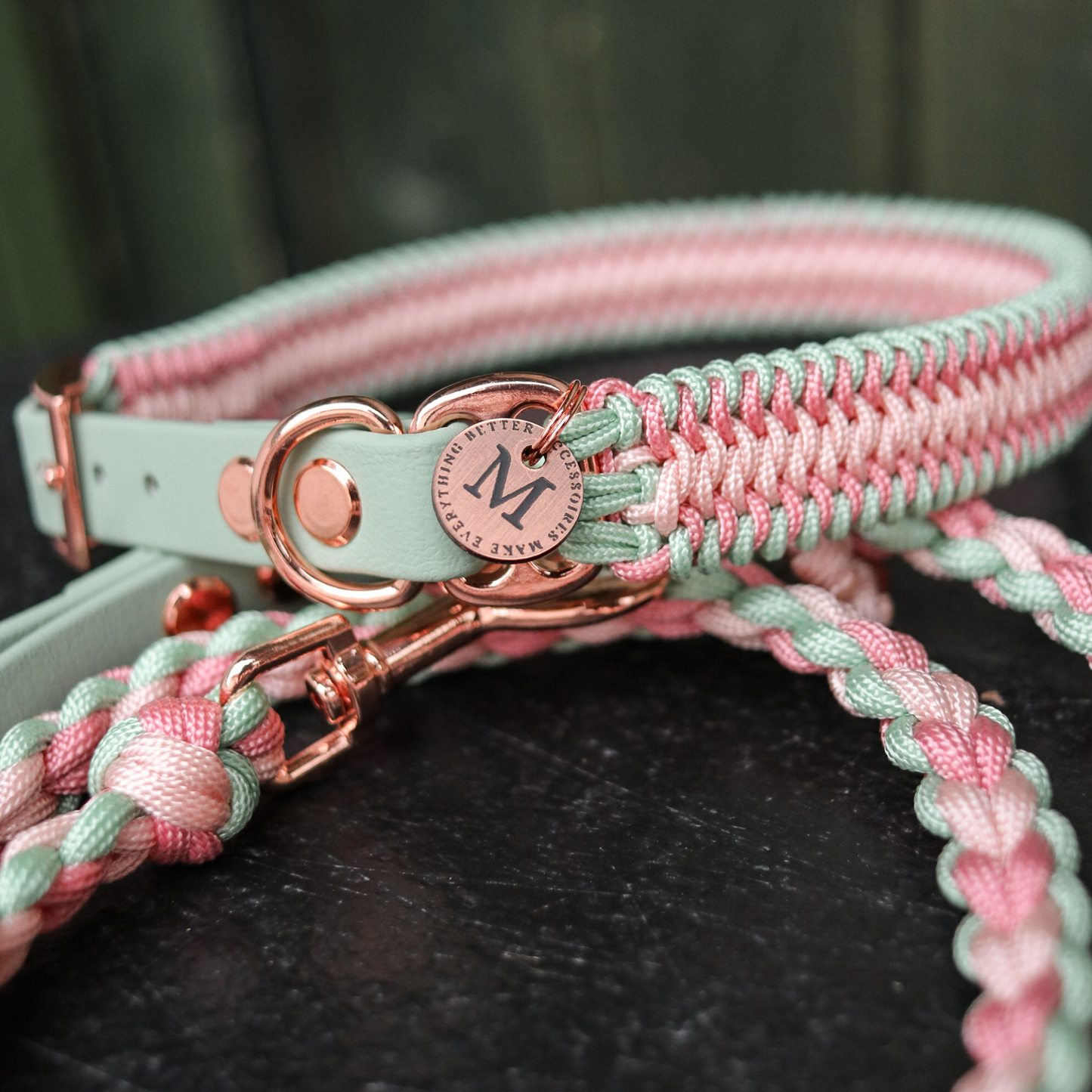 Paracordhalsband "Lilith Junior" Typ 1 in Rosa und Pastellgrün